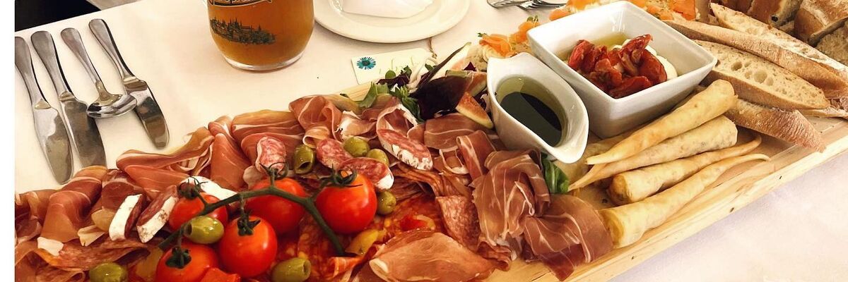 Italian Meats Super Platter